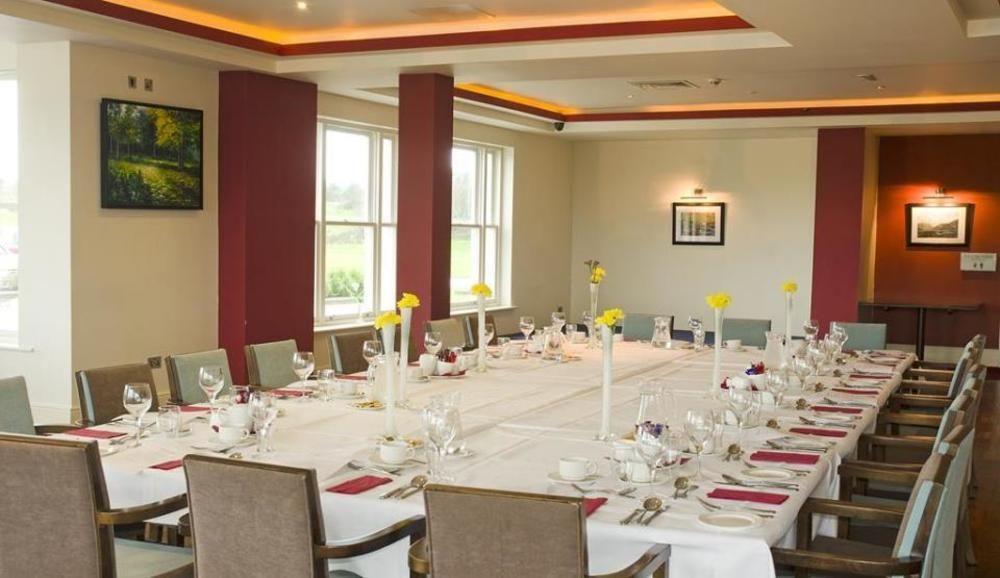Westport Country Lodge Hotel Ngoại thất bức ảnh