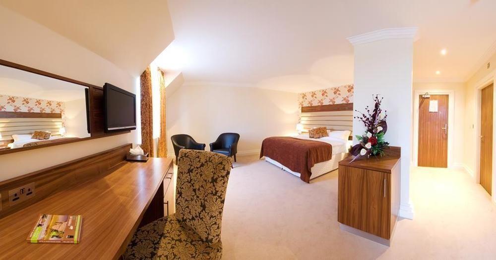 Westport Country Lodge Hotel Ngoại thất bức ảnh